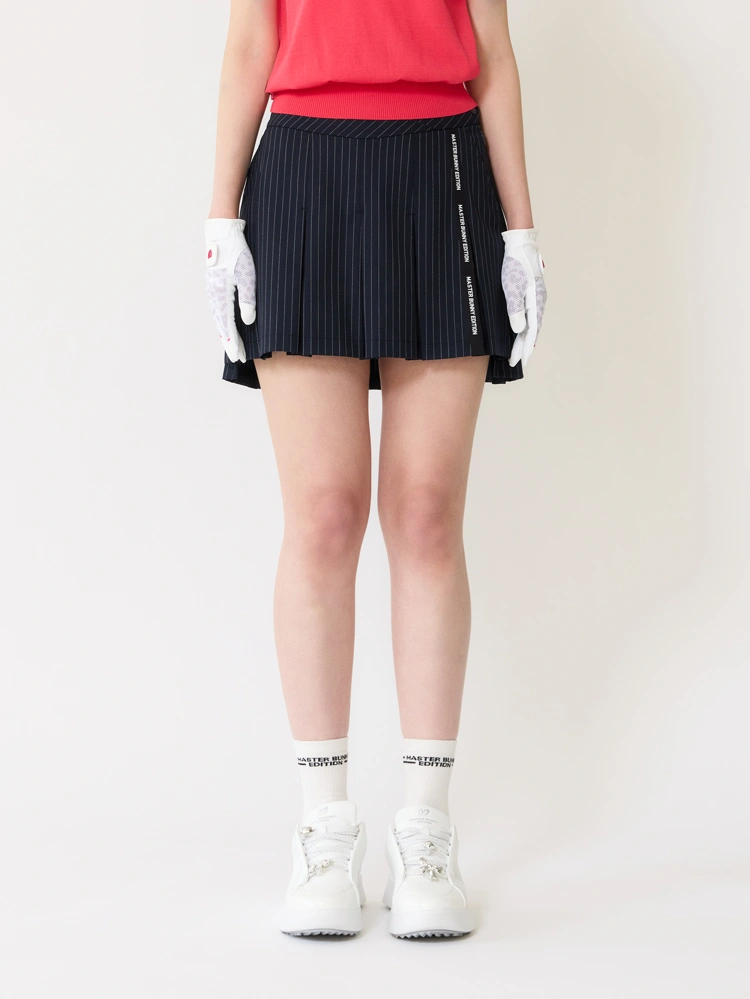 Chân váy golf nữ Master Bunny Edition xếp ly màu xanh navy phối sọc trắng