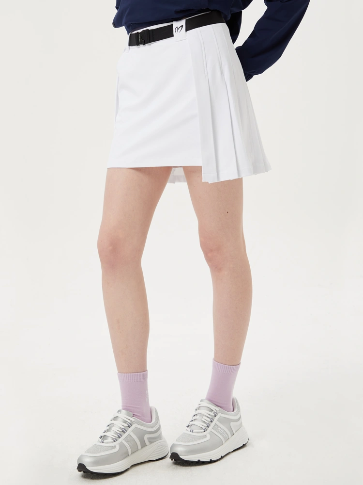 Váy golf nữ màu trắng dáng chữ A xếp ly Master Bunny Edition