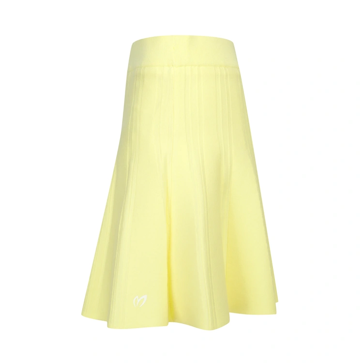 Váy golf nữ xếp ly màu vàng nhạt — ảnh 4