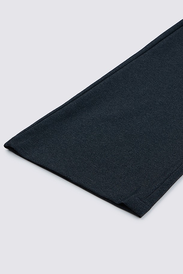 Quần golf nữ ống suông phối túi trắng xanh navy — ảnh 5