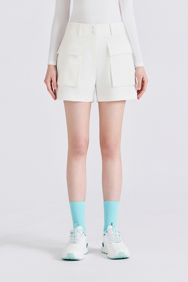 Quần short golf nữ G/FORE màu ngà thiết kế túi hộp tiện dụng hiện đại