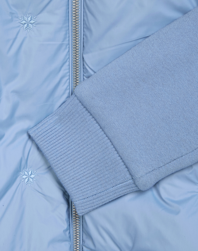 Áo knit golf nữ phối vải chần bông màu xanh dương — ảnh 5