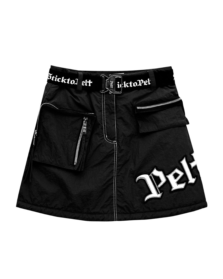 Váy golf nữ đen dáng chữ A có túi hộp và belt in logo Pelt