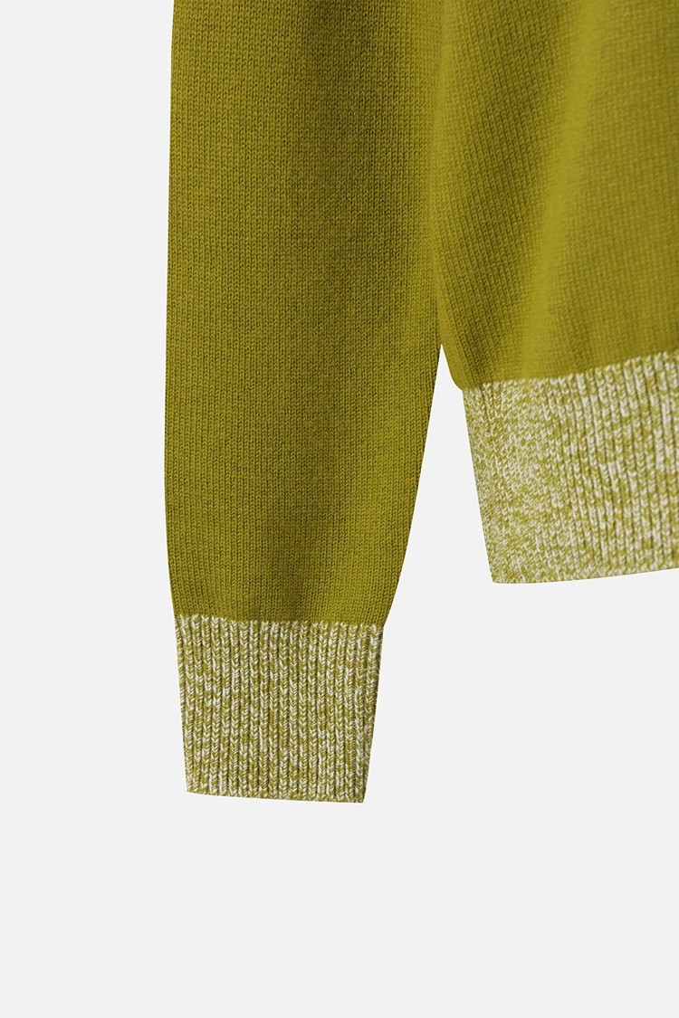 Áo knit golf nữ cổ lọ phối cổ V màu xanh lá — ảnh 4