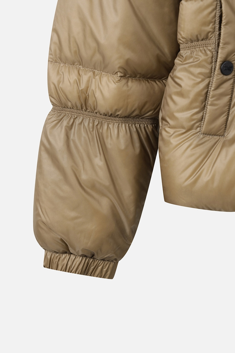 Áo khoác golf nữ phom puffy cổ đứng màu be — ảnh 4