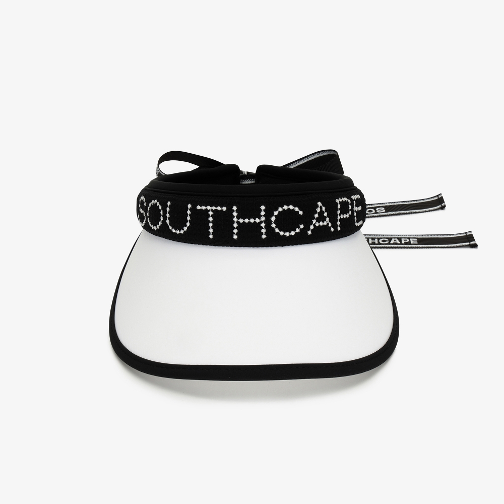 Mũ golf nữ Southcape màu đen trắng với vành lưỡi trai phối màu có chữ SOUTHCAPE