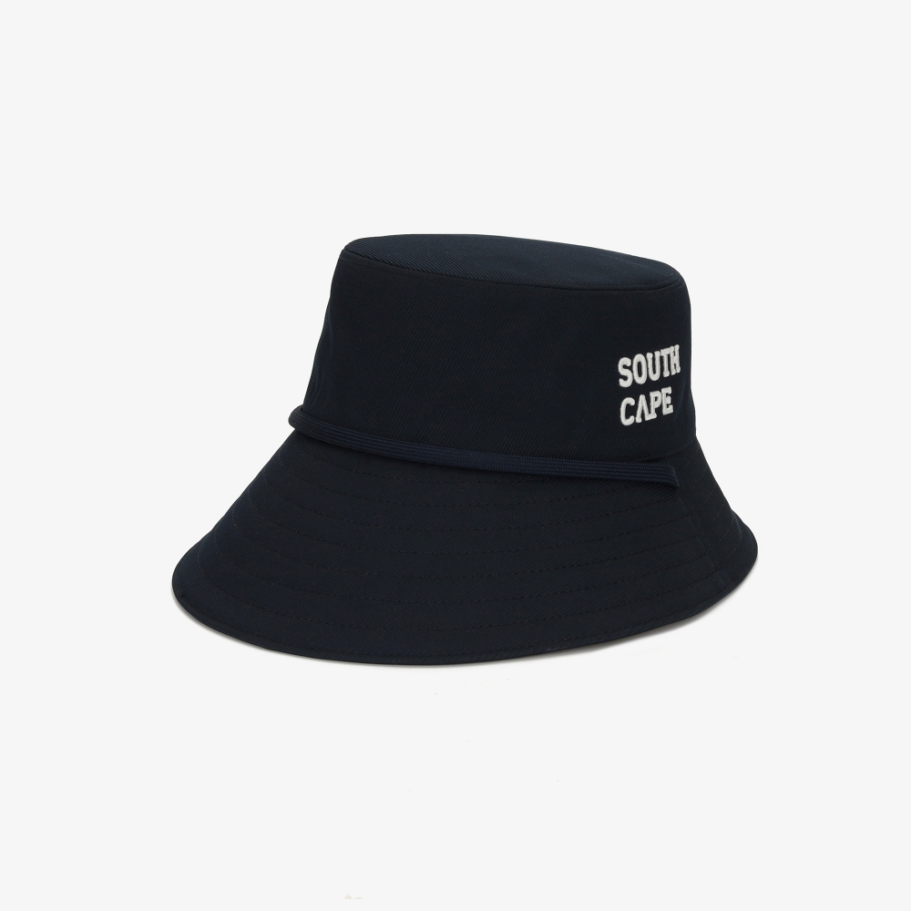 Mũ golf nữ Southcape màu xanh navy đậm với vành cụp và logo thêu trắng