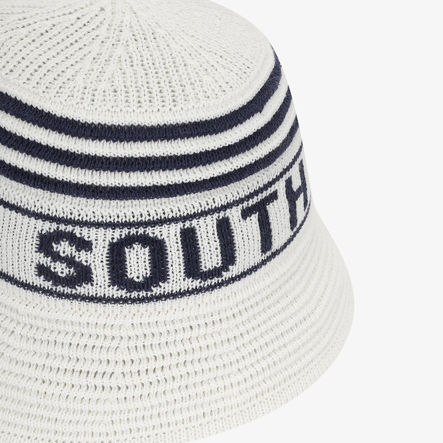 Mũ bucket len sọc chữ Southcape màu ngà — ảnh 6