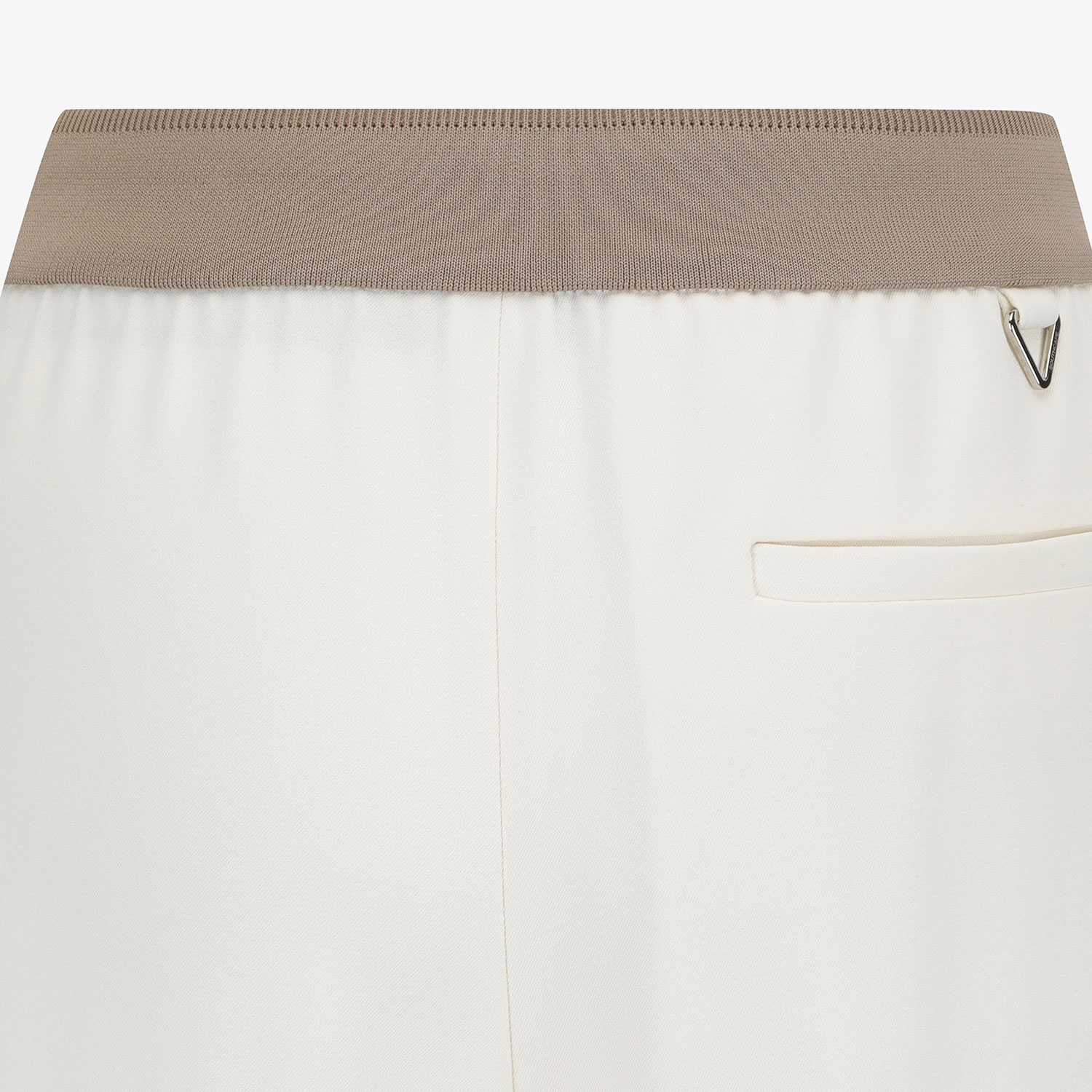 Quần golf nữ dáng suông màu ngà phối viền cạp — ảnh 6