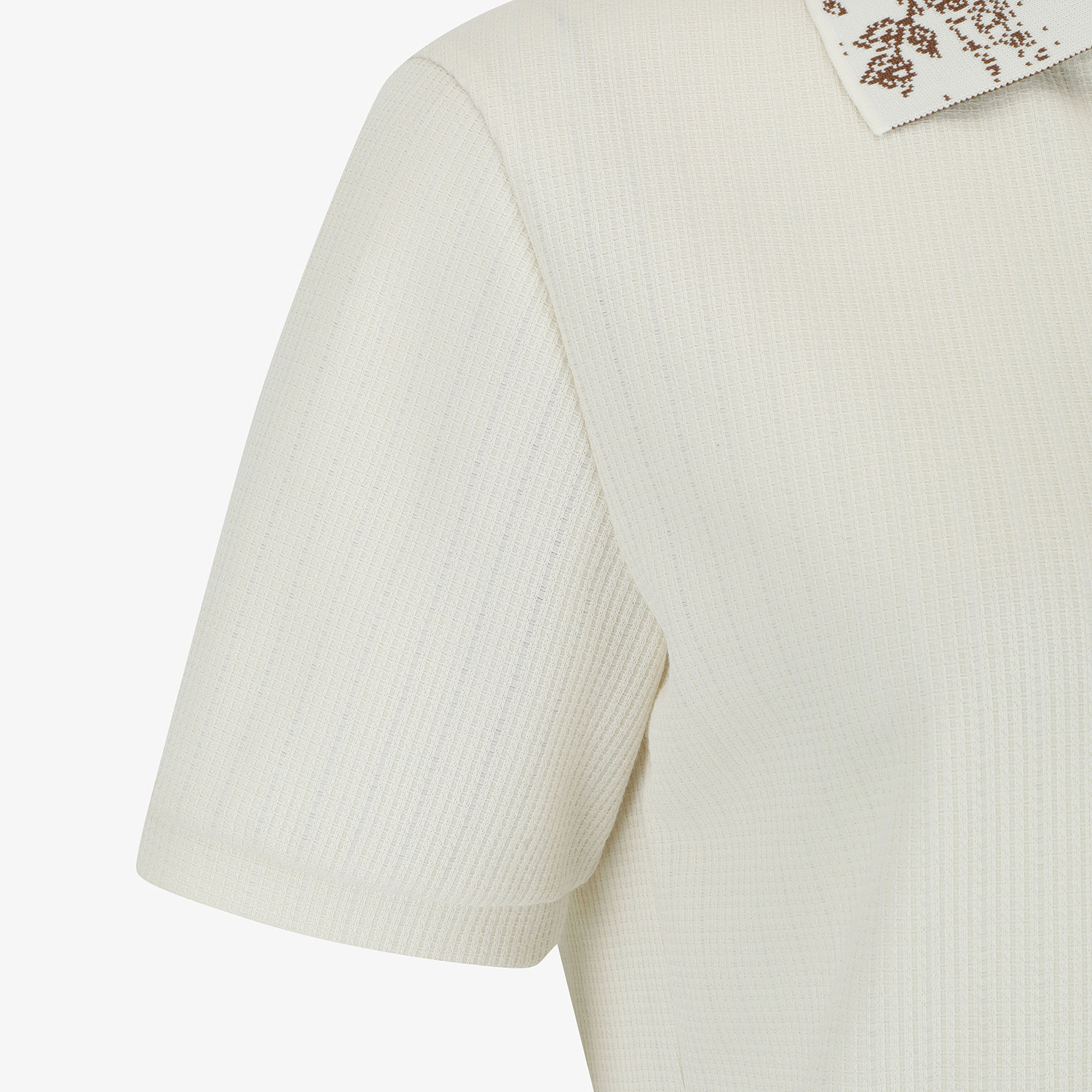Áo knit golf nữ cổ bẻ họa tiết màu kem — ảnh 5