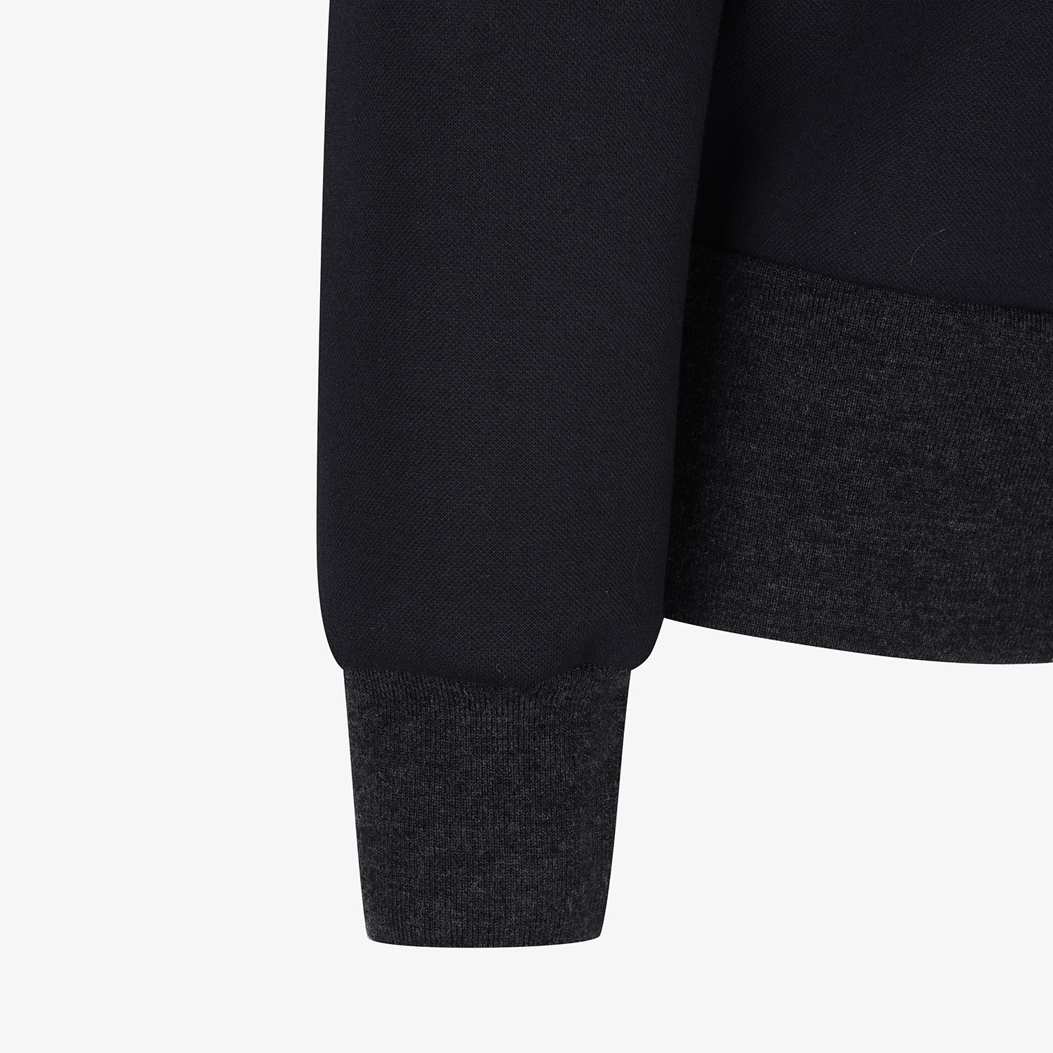 Áo knit golf nữ cổ lọ phối màu đen — ảnh 5