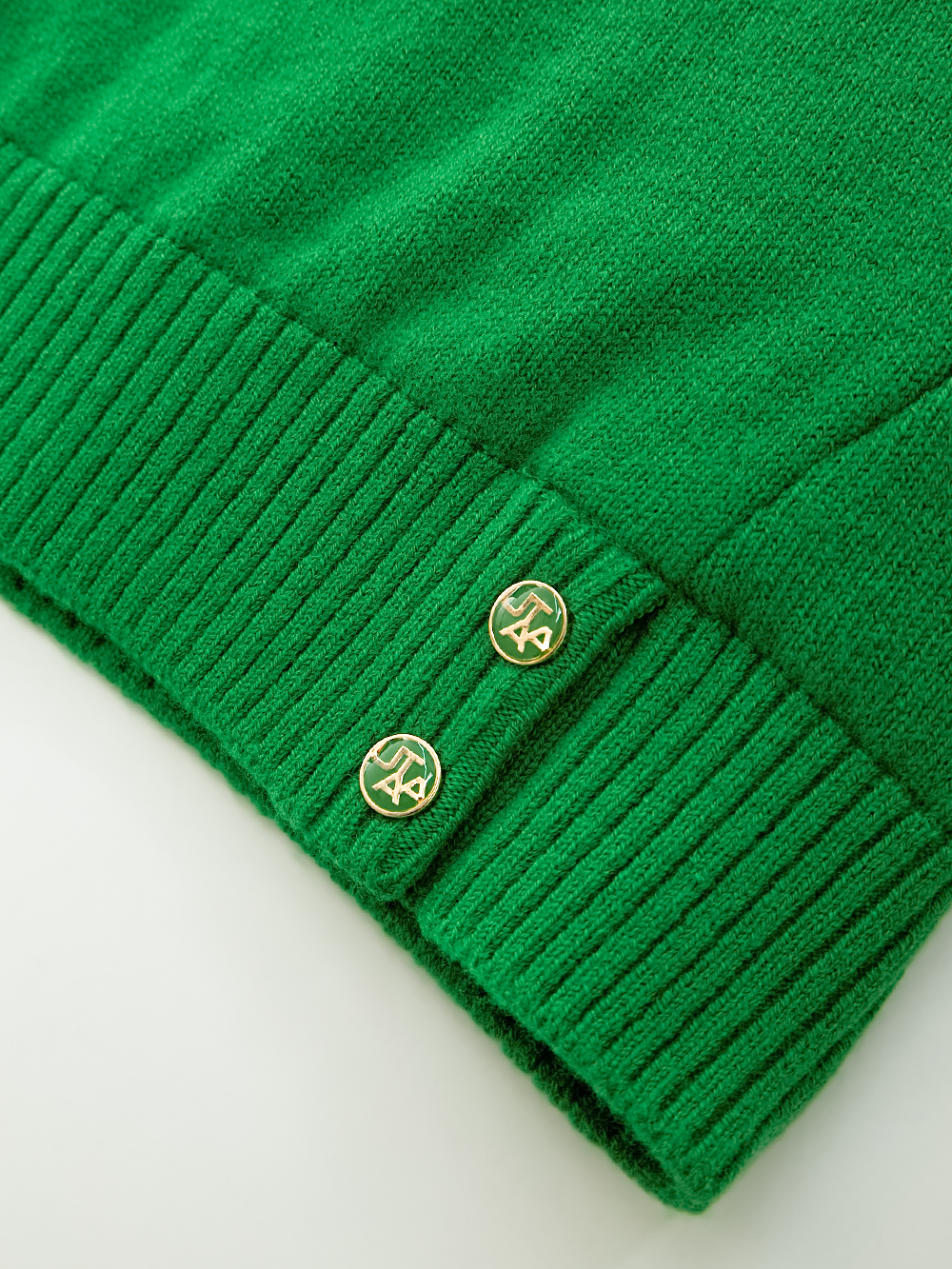 Áo knit golf nữ phối cúc vàng màu xanh lá — ảnh 4