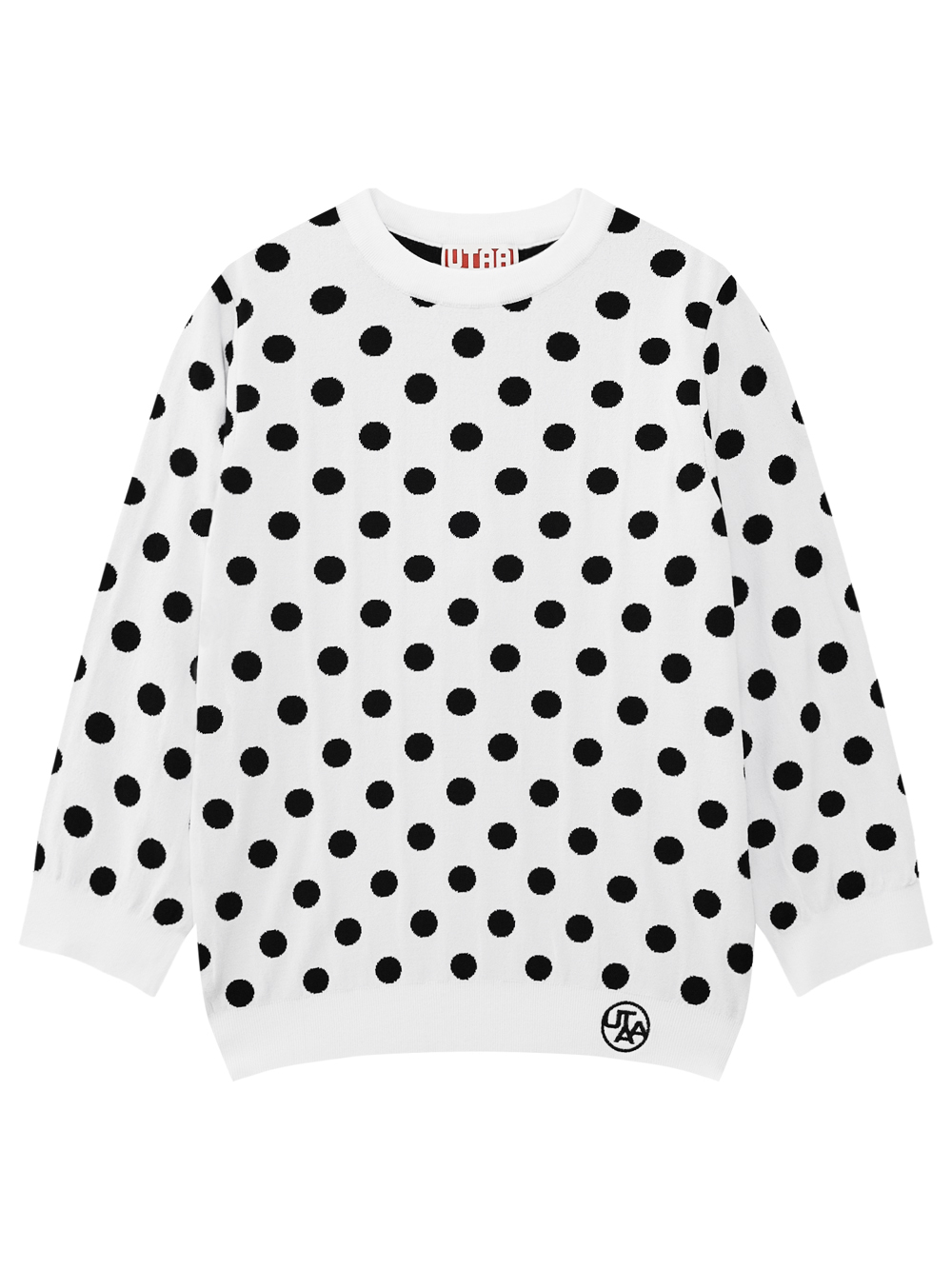 Áo knit golf nữ họa tiết chấm bi đen trên nền trắng tay lỡ thương hiệu UTAA