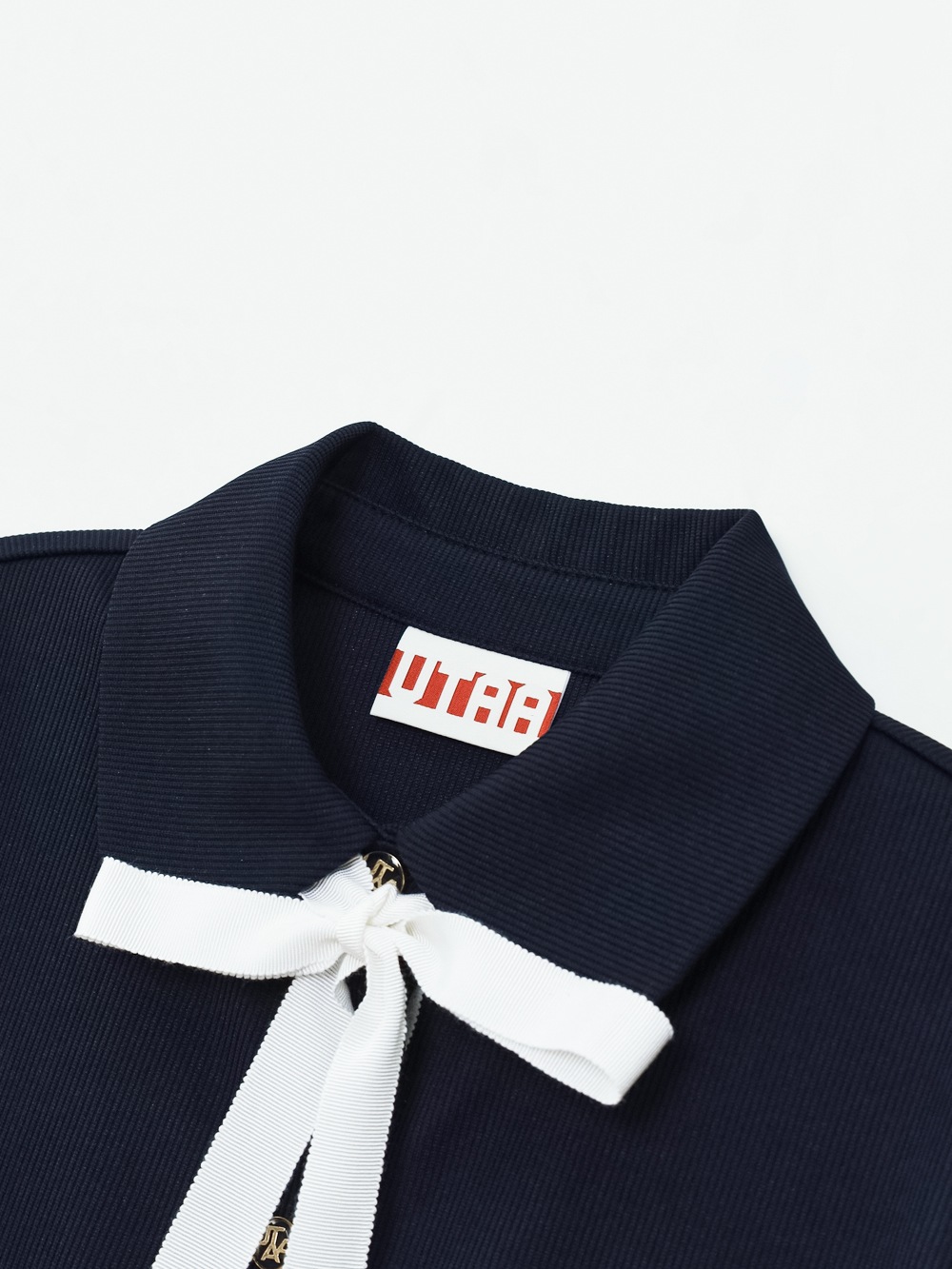 Áo golf nữ cổ bẻ tay phồng màu xanh navy — ảnh 3
