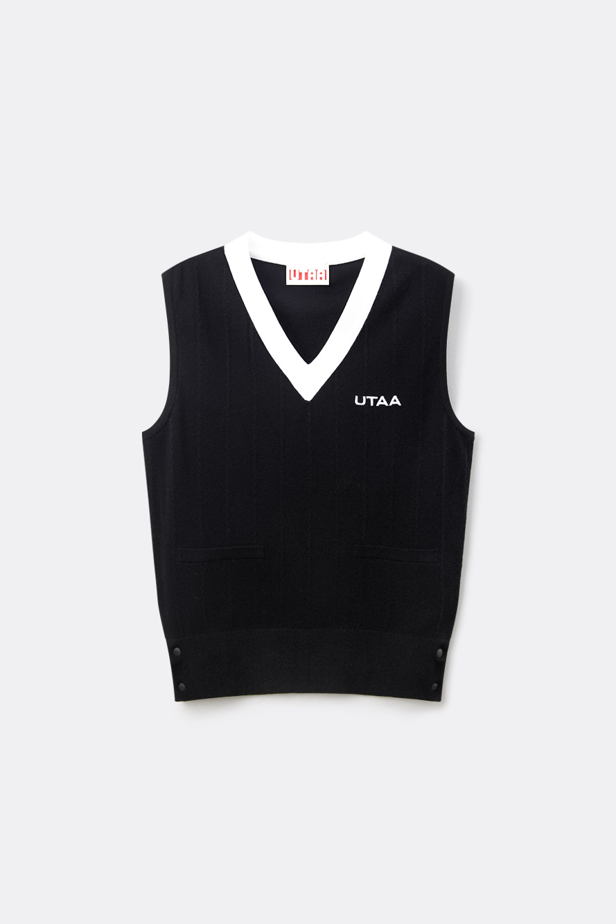 Áo vest golf nữ UTAA màu đen dáng suông cổ tim viền trắng có logo nhỏ trước ngực