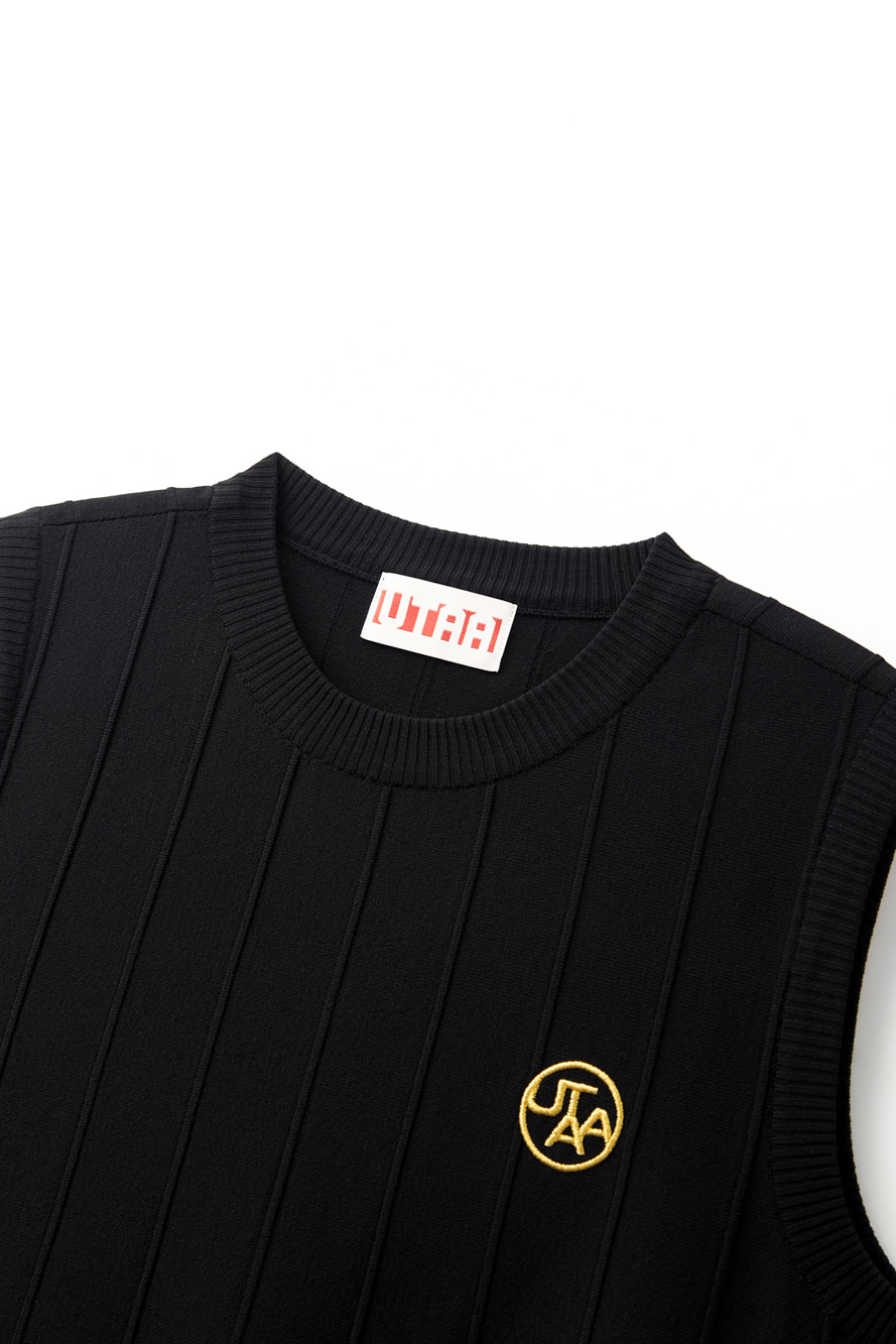 Áo knit golf nữ cổ tròn sát tay màu đen — ảnh 3